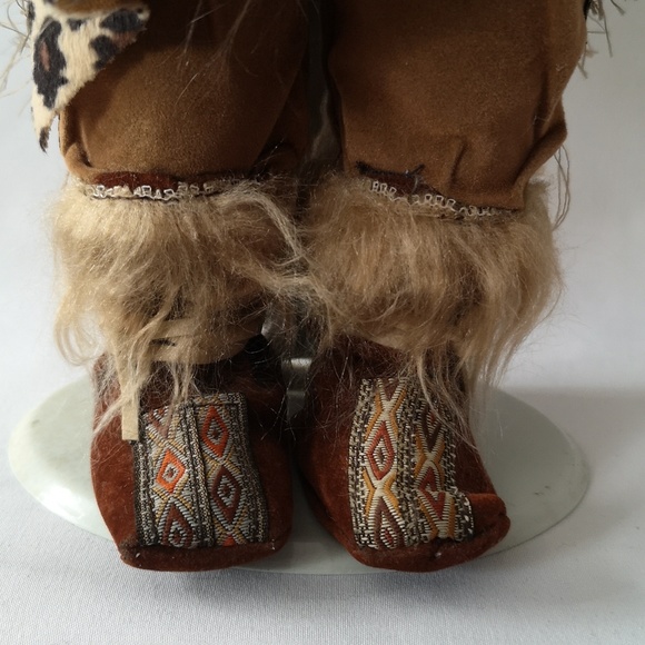 Beautiful Porcelain Doll Indigenous Girl Incredible Details by Cathay Collection - Picture 4 of 9